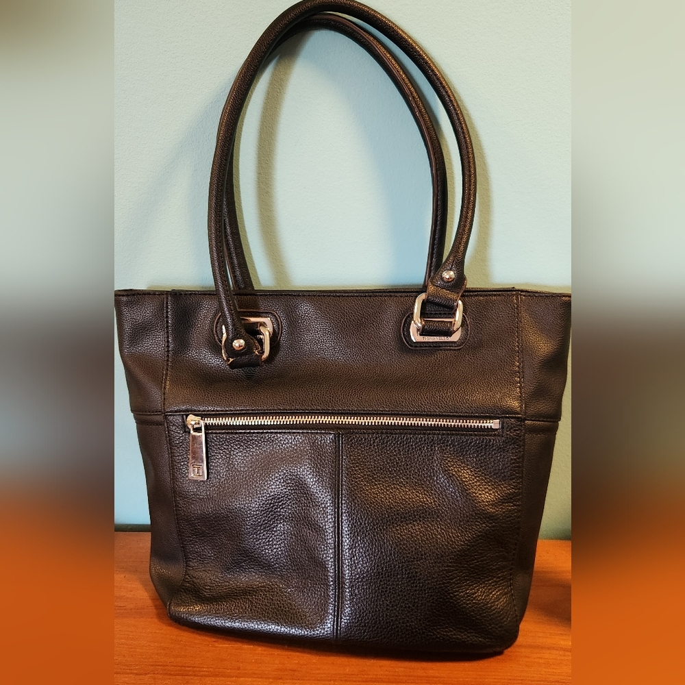 Tignanello black leather purse